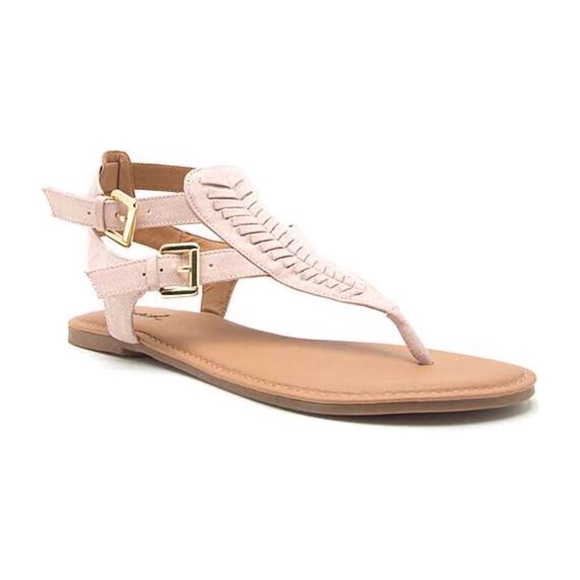 RELISTED SIZES 6 & 5.5 Boho thong sandal-NUDE - Picture 4 of 4